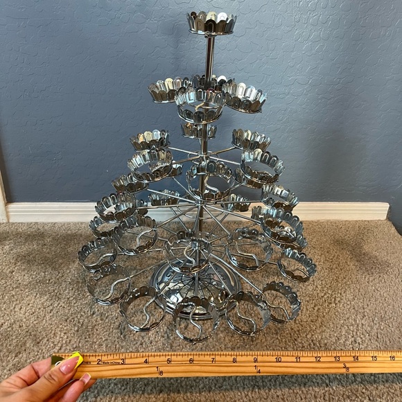 Silver Metal 5-Tier Cupcake Stand - Picture 4 of 4